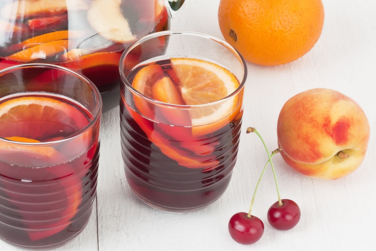 Sparkling Berry Sangria 1